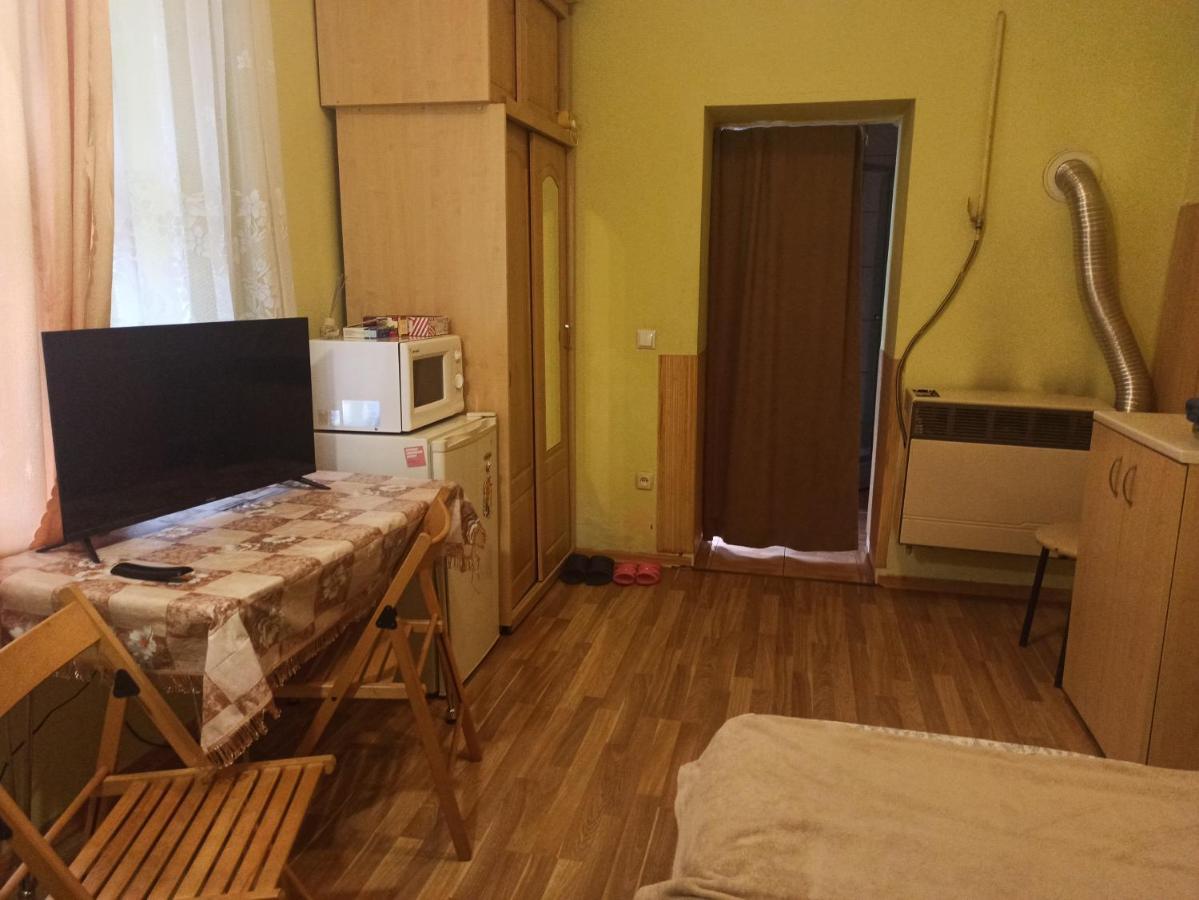Appartement Смарт-Економ,10 Хв До Ж/Д Вокзалу à Lviv Extérieur photo